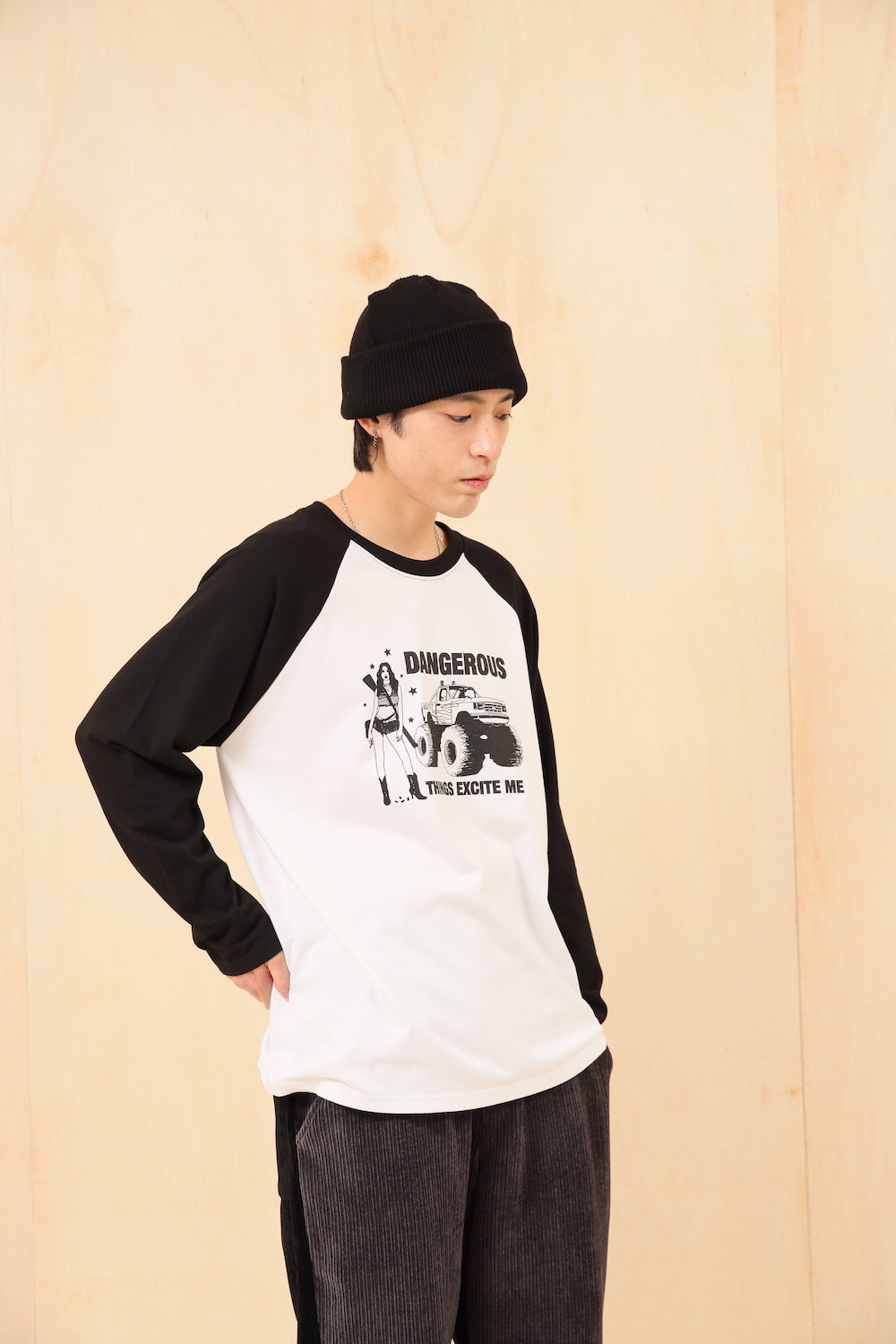 DANGEROUS Raglan long-sleeved T-Shirt MENS