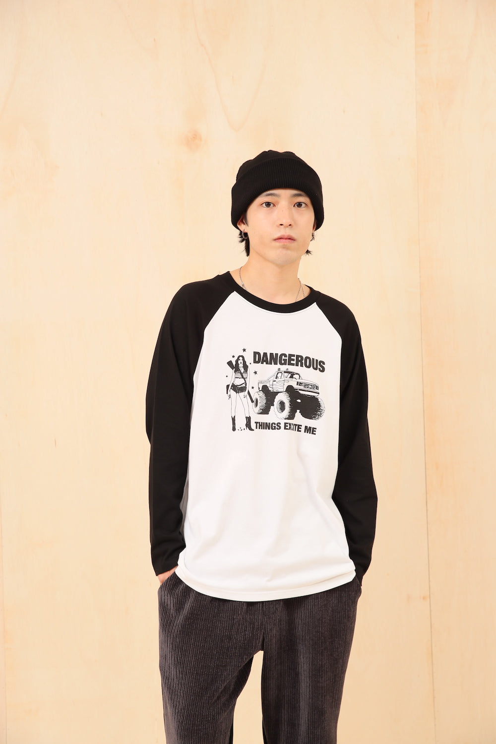 DANGEROUS Raglan long-sleeved T-Shirt MENS