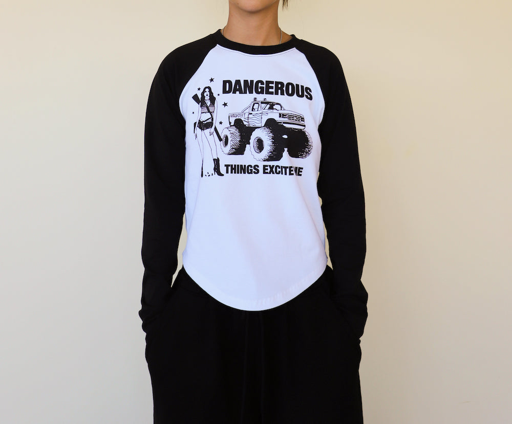 DANGEROUS Raglan long-sleeved T-Shirt WOMENS