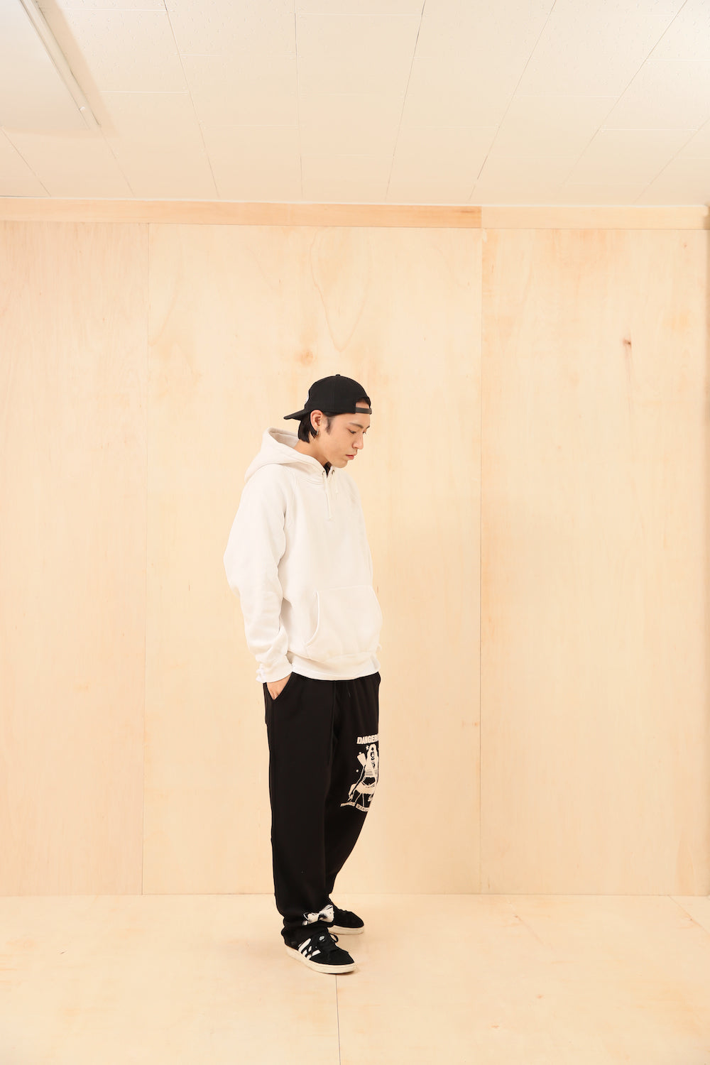 DANGEROUS SWEAT PANTS