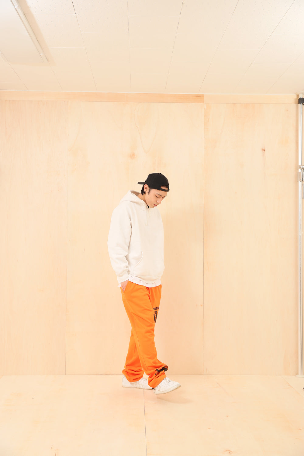 DANGEROUS SWEAT PANTS