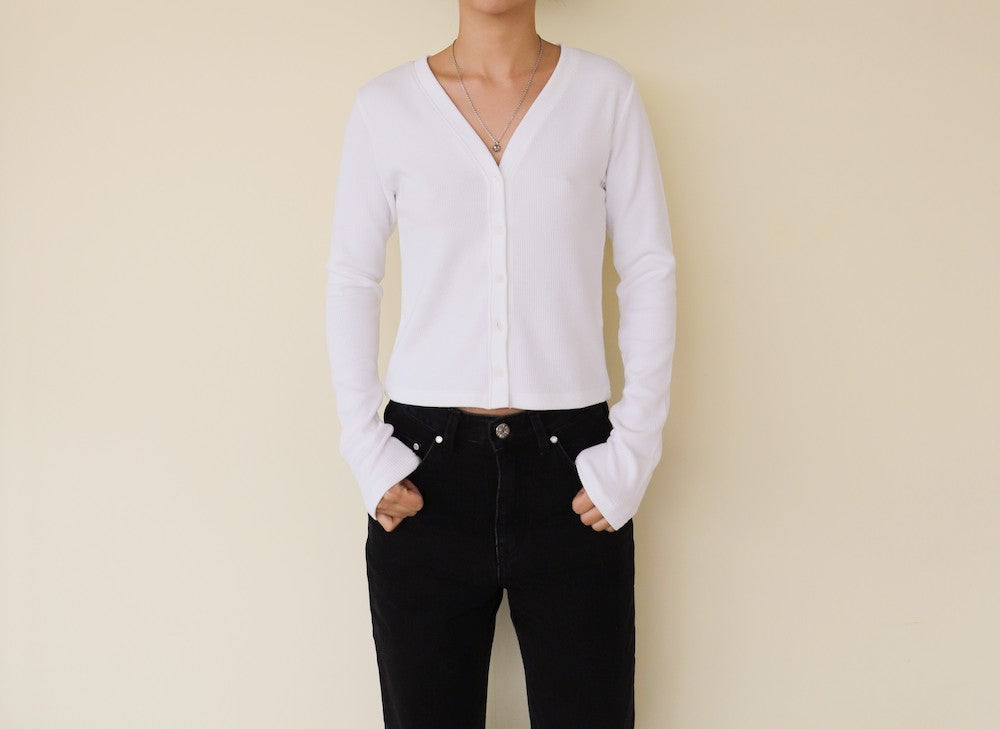 GREEDY CROP CARDIGAN