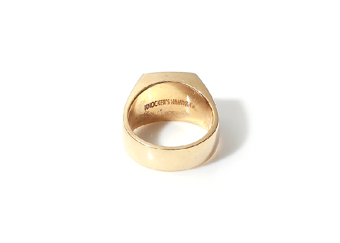 GREEN ONYX SIGNET RING