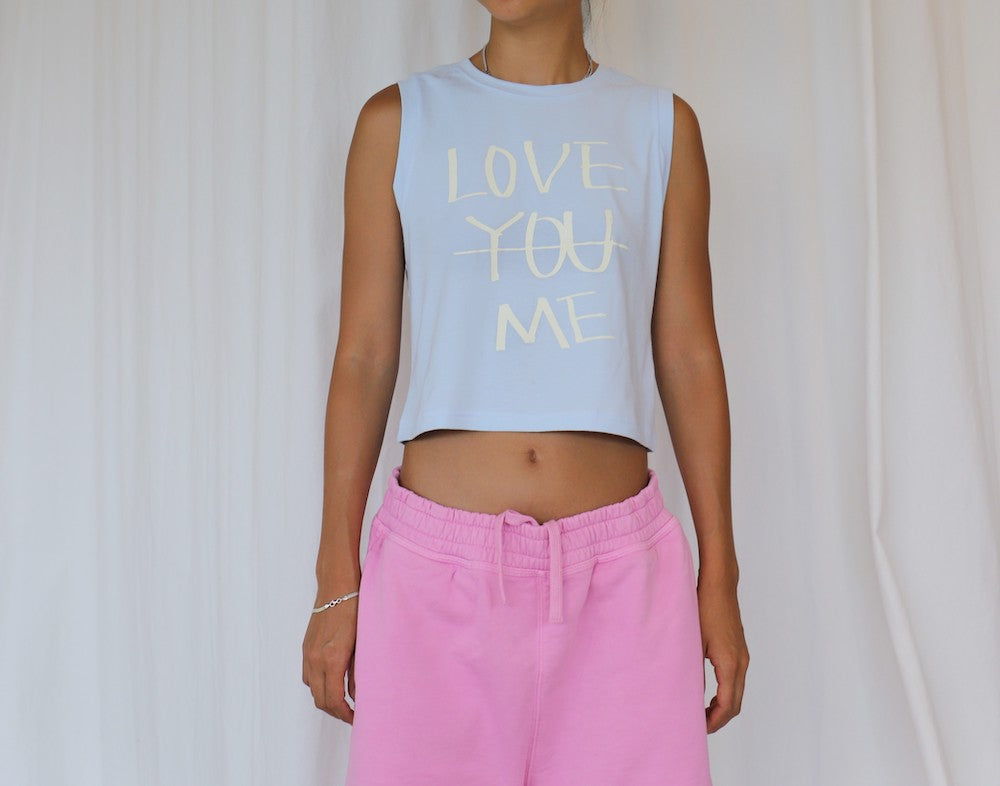 LOVE ME CROP SLEEVELESS