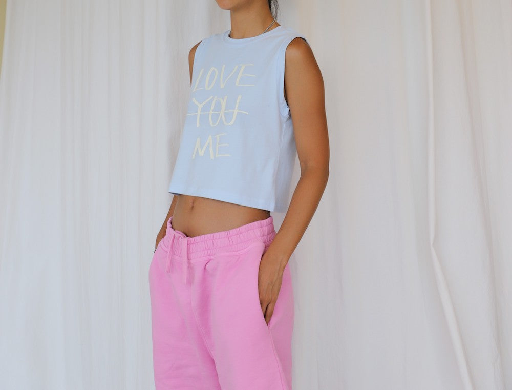LOVE ME CROP SLEEVELESS