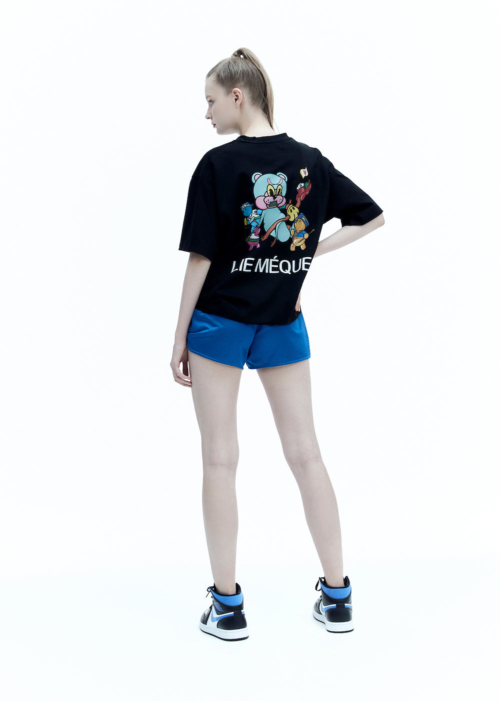 Meque the Gulliver Oversized T-Shirt