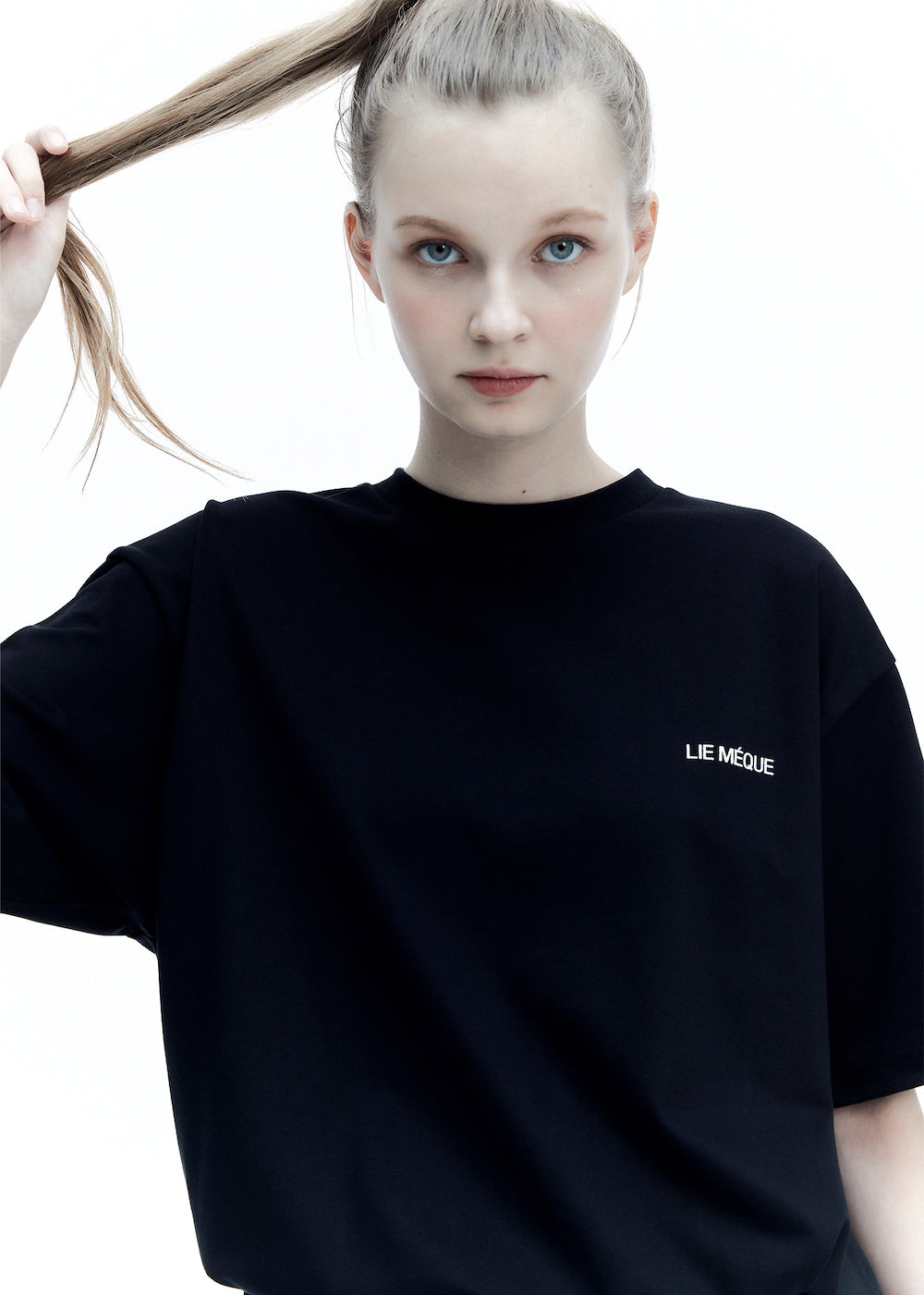 Meque the Gulliver Oversized T-Shirt