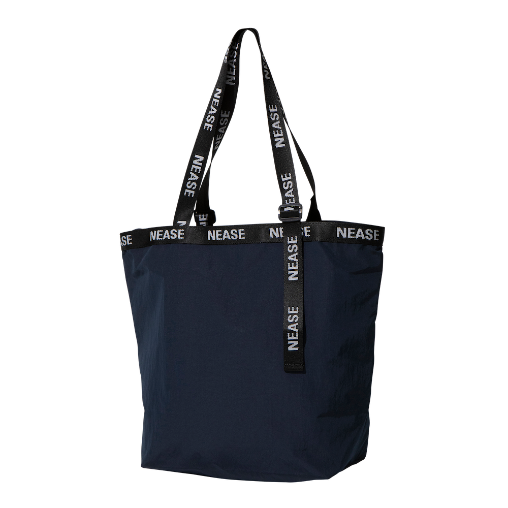 Nylon tote bag